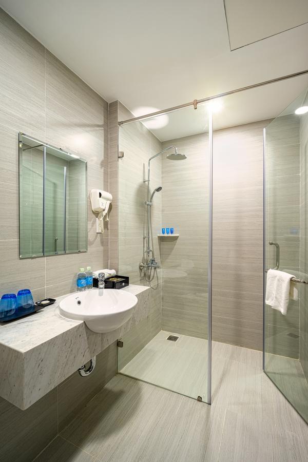 Paralia Hotel Nha Trang Exterior foto